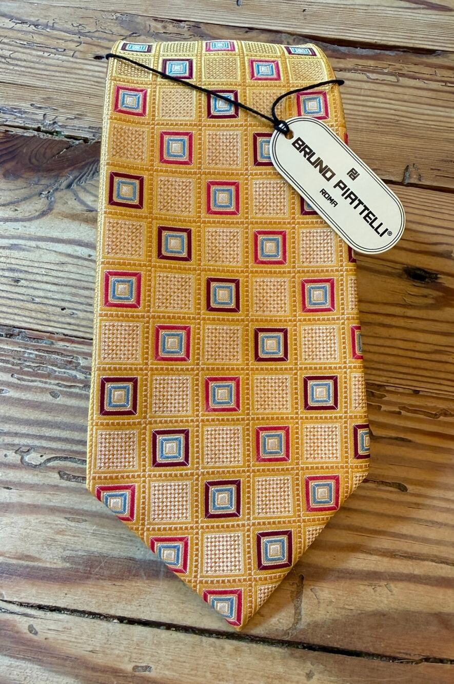 Bruno Piattelli Made in Italy 100% Silk Gold Yellow Geometric Designer Tie NWT